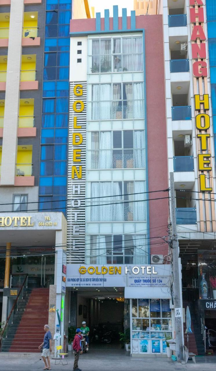 Golden Hotel 붕타우 외부 사진